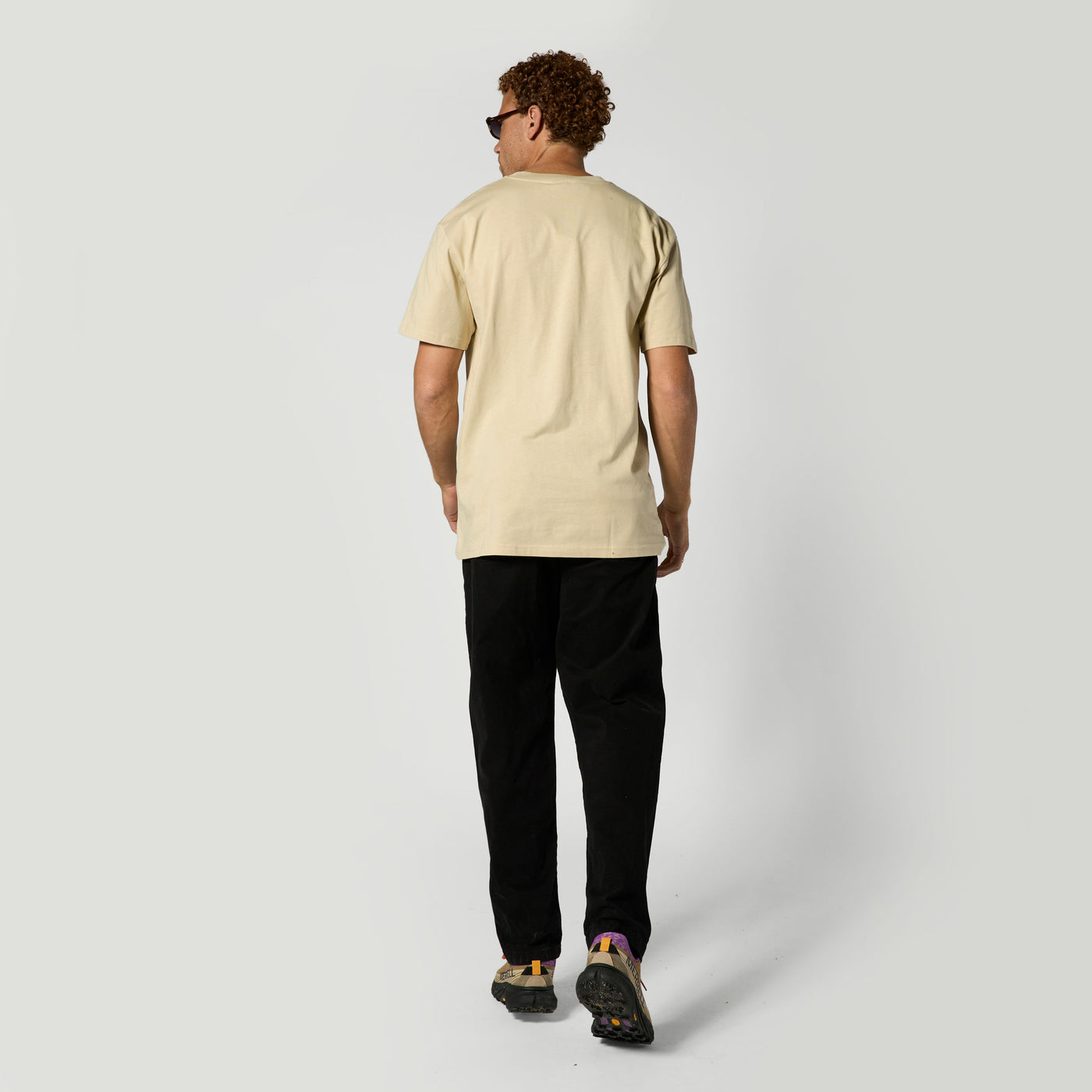 Mystic - Brand Tee - Pale Khaki - 2026