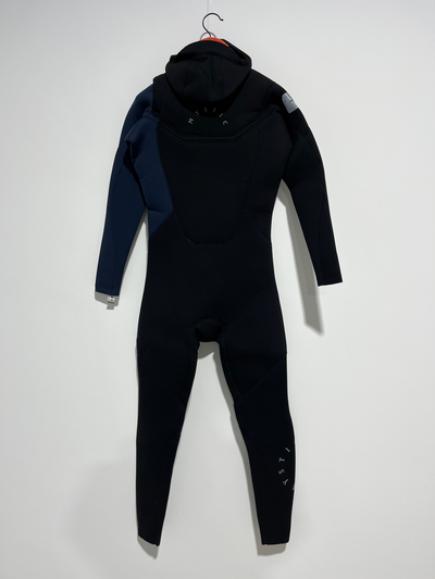 23 - Mystic - Marshall Hooded Fullsuit 5/3mm Fzip - Blk - L - Ex Display