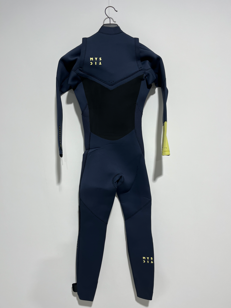23 - Mystic - Dazzled Fullsuit 3/2mm Double Fzip Women - M - Ex Display