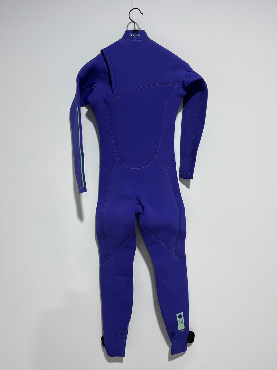 25 - Mystic - The One Fullsuit 4/3mm Zipfree Women - Purple - M - Ex Display