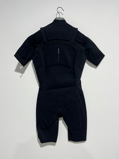26 - Mystic Surf Impact Shorty - Black - L - Ex Display