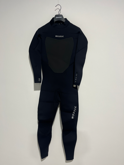 25 - Mystic Star Fullsuit 4/3mm Bzip - Black -L - Ex Display
