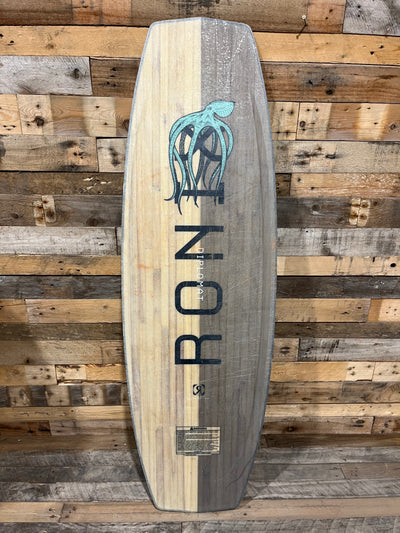 Ronix - The Diplomat Wakeboard - 148 - 2025 Ex Demo