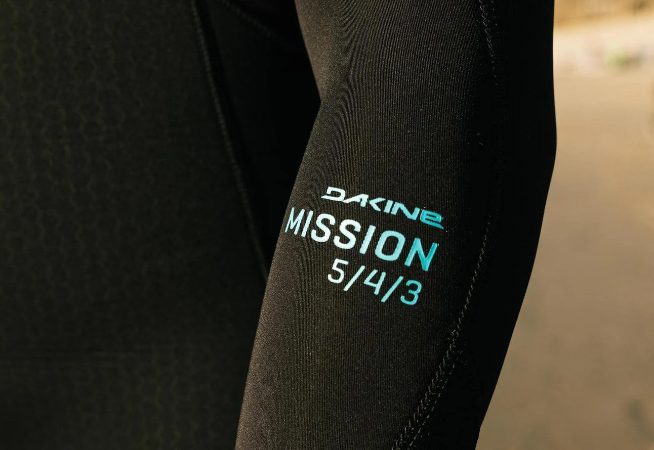 Dakine - Womens Mission 4/3mm Fullsuit Chest-Zip - Black