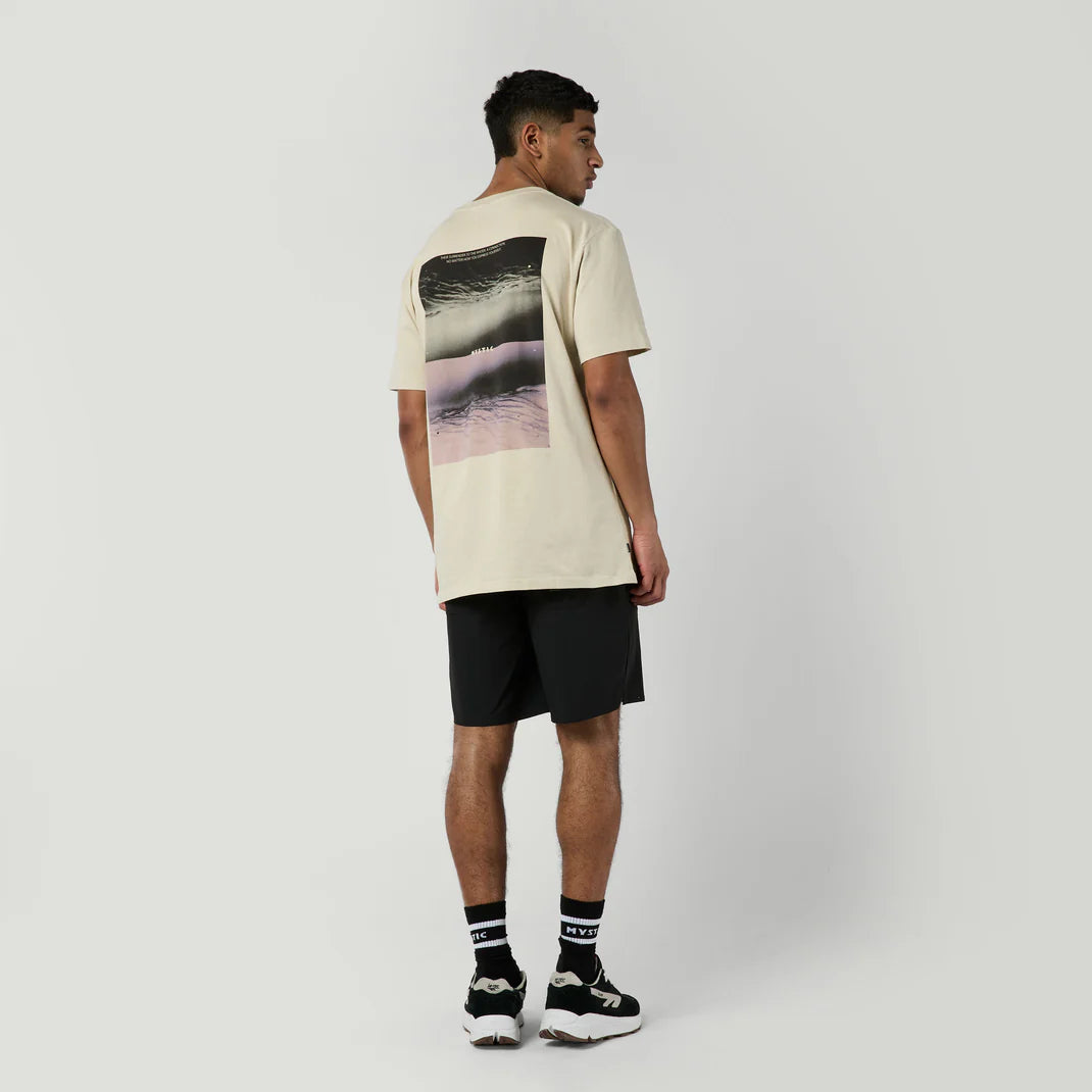 Mystic - Region Tee - Sand - 2025
