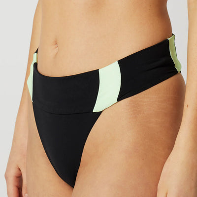 Mystic - Bruna Performance Bikini Bottom - Lime Green - 2024